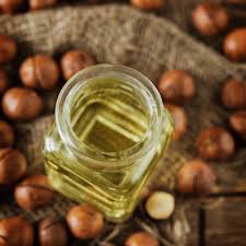 MACADAMIA OIL FOR HAIR:  WHY YOU SHOULD BE USING IT!