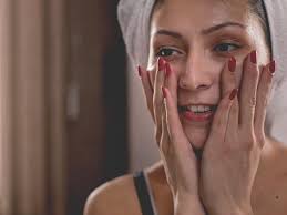 HOW TO TELL IF YOUR SKIN IS DEHYDRATED (AND WHAT TO DO ABOUT IT) - JUSTBLiSS Naturals