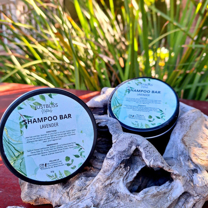 Eco-friendly Shampoo Bar in reusable tin, perfect for all hair types; plant-based ingredients for cleansing and hydration.