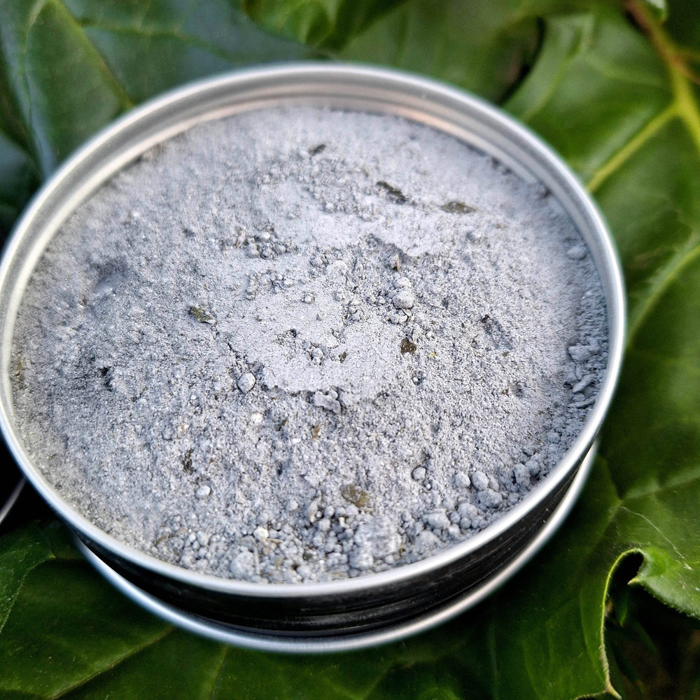 Herbal Tooth Powder – Minty Fresh, Fluoride-Free Natural Whitening - JUSTBLiSS Naturals
