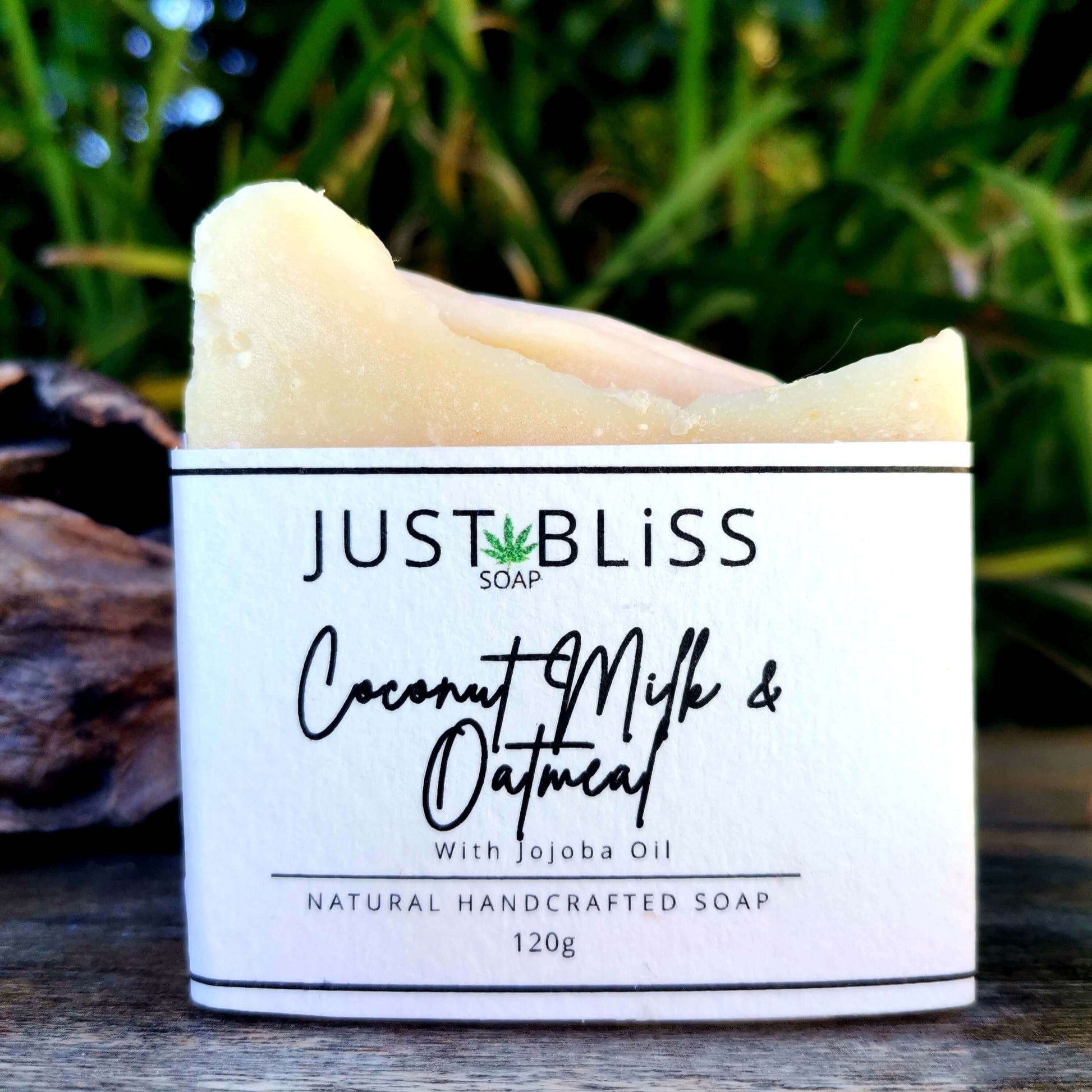JUSTBLISS: SOAP BAR: Coconut Milk & Oatmeal. For Sensitive Skin.