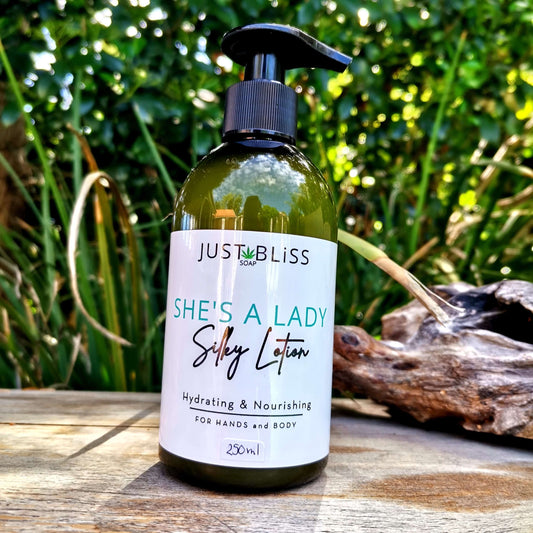 JUSTBLISS: SILKY LOTION / CREAM: She's A Lady (250ml)