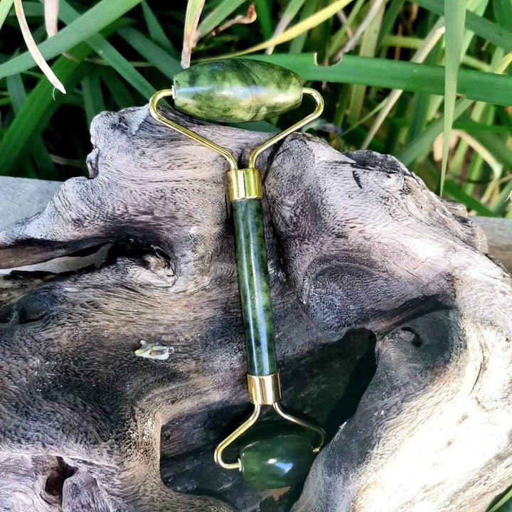 Jade Facial Roller – Natural Cooling Tool for Radiant, Glowing Skin - JUSTBLiSS Naturals