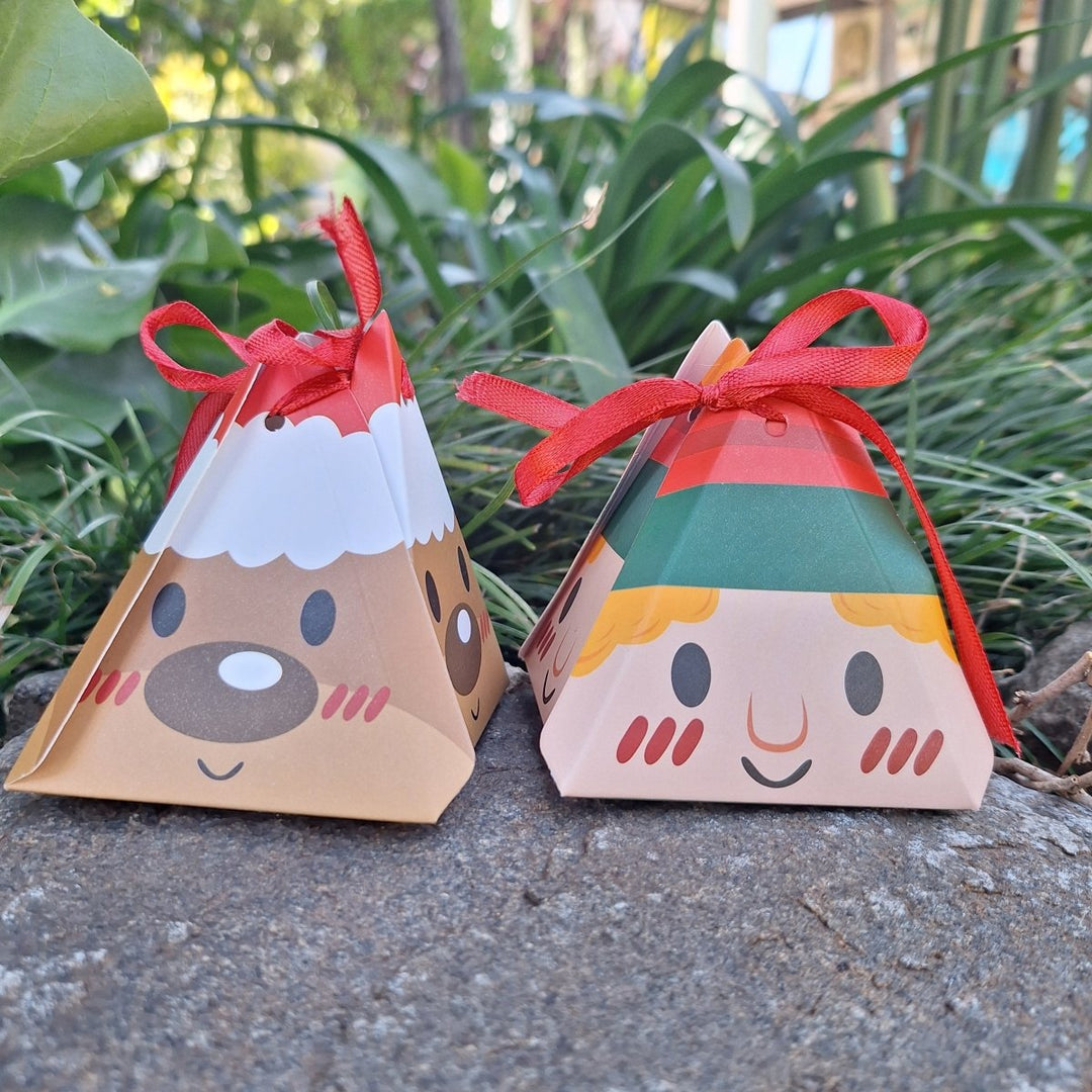 Handmade Bath Bombs – Hemp & Shea, Silky Skin & Eco - Friendly Care (Christmas Edition) JUSTBLiSS Naturals