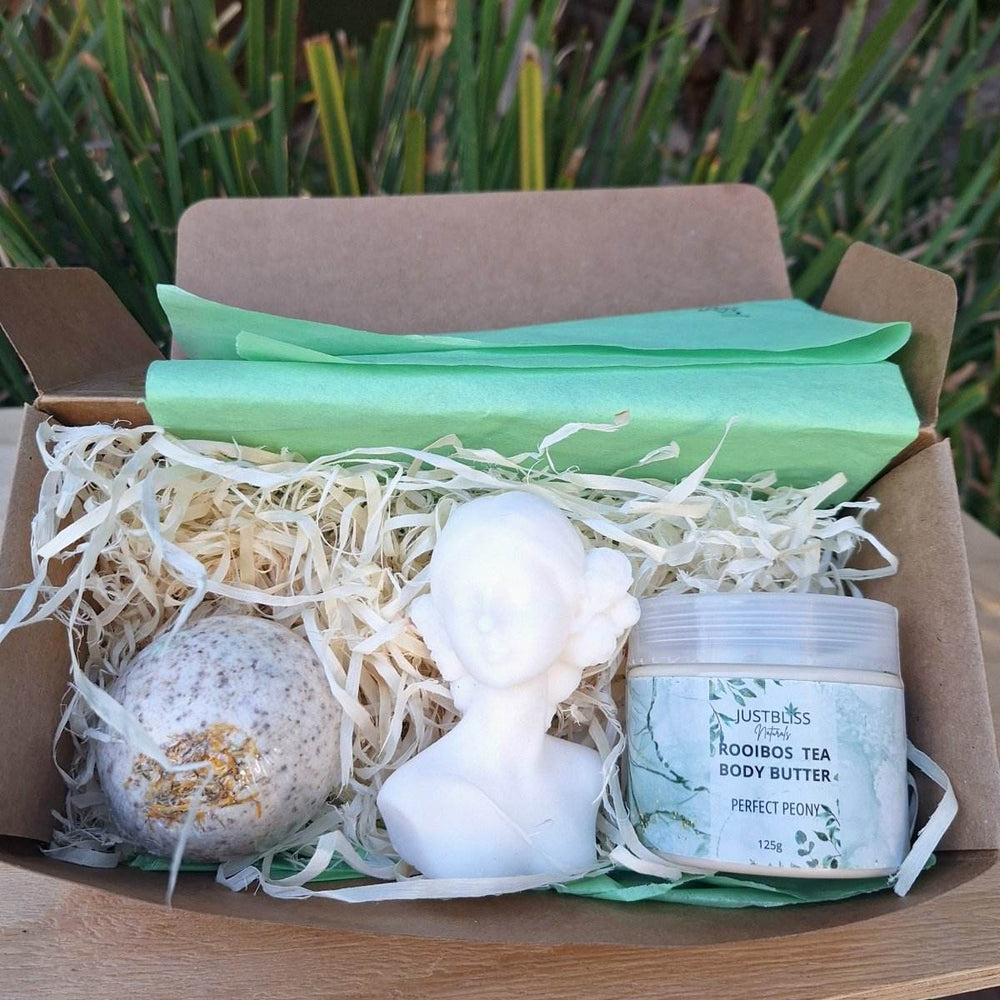 Simply Woman Luxury Gift Set – Nourishing Natural Skincare Bundle - JUSTBLiSS Naturals
