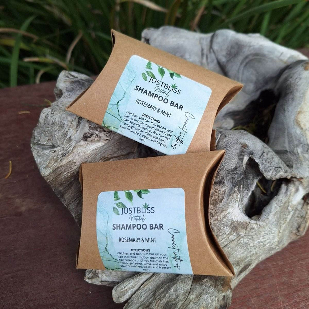Travel size rosemary and mint shampoo bar, eco-friendly vegan and zero-waste.