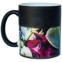 Load image into Gallery viewer, SWIER COLOUR CHANGING MUG: flower crochet
